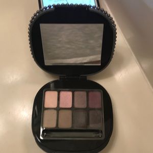 MAC Keepsakes/Plum Eyes Eyeshadow Palette 8 colors